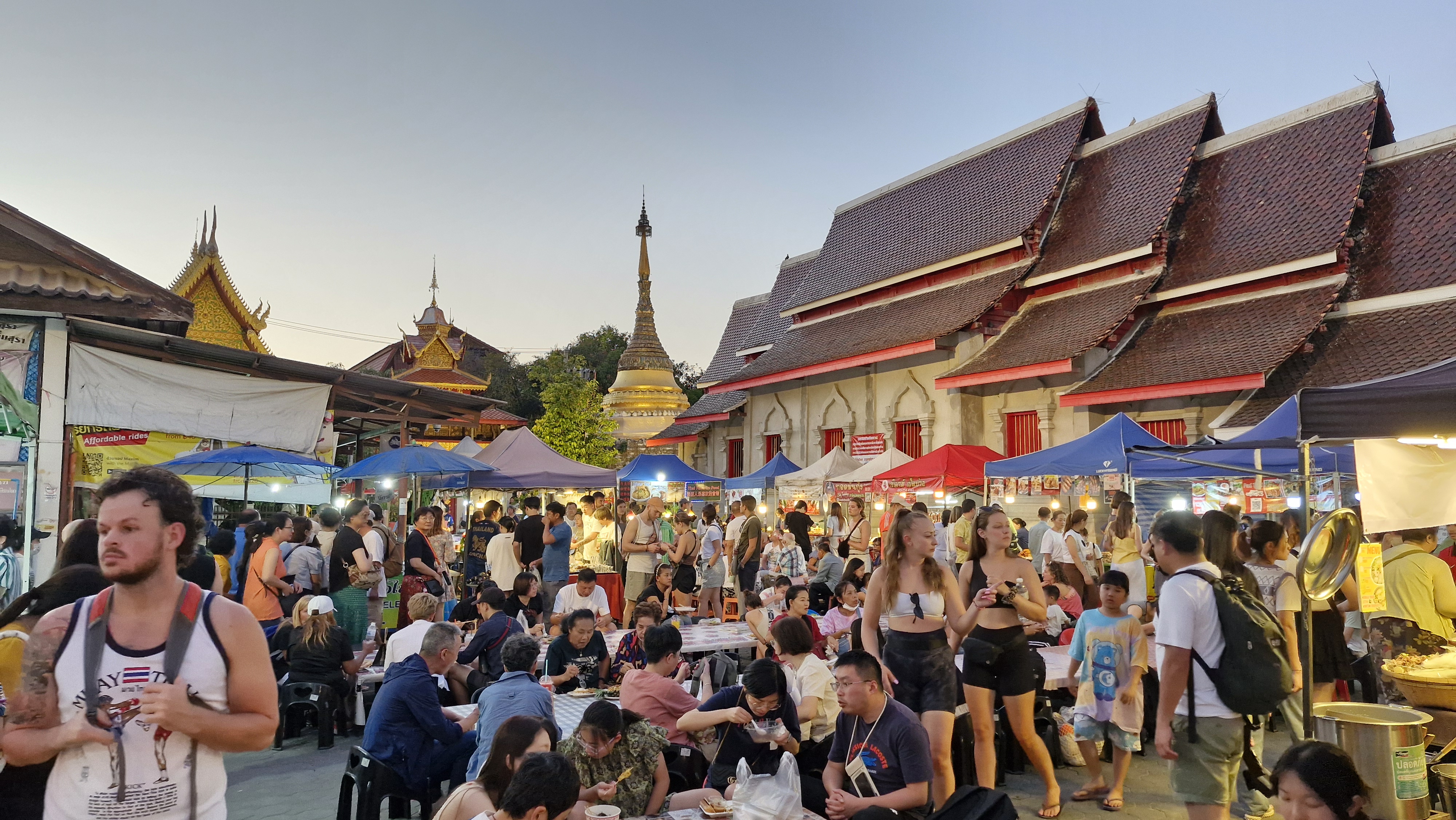 Night Bazaar, Chiang Mai